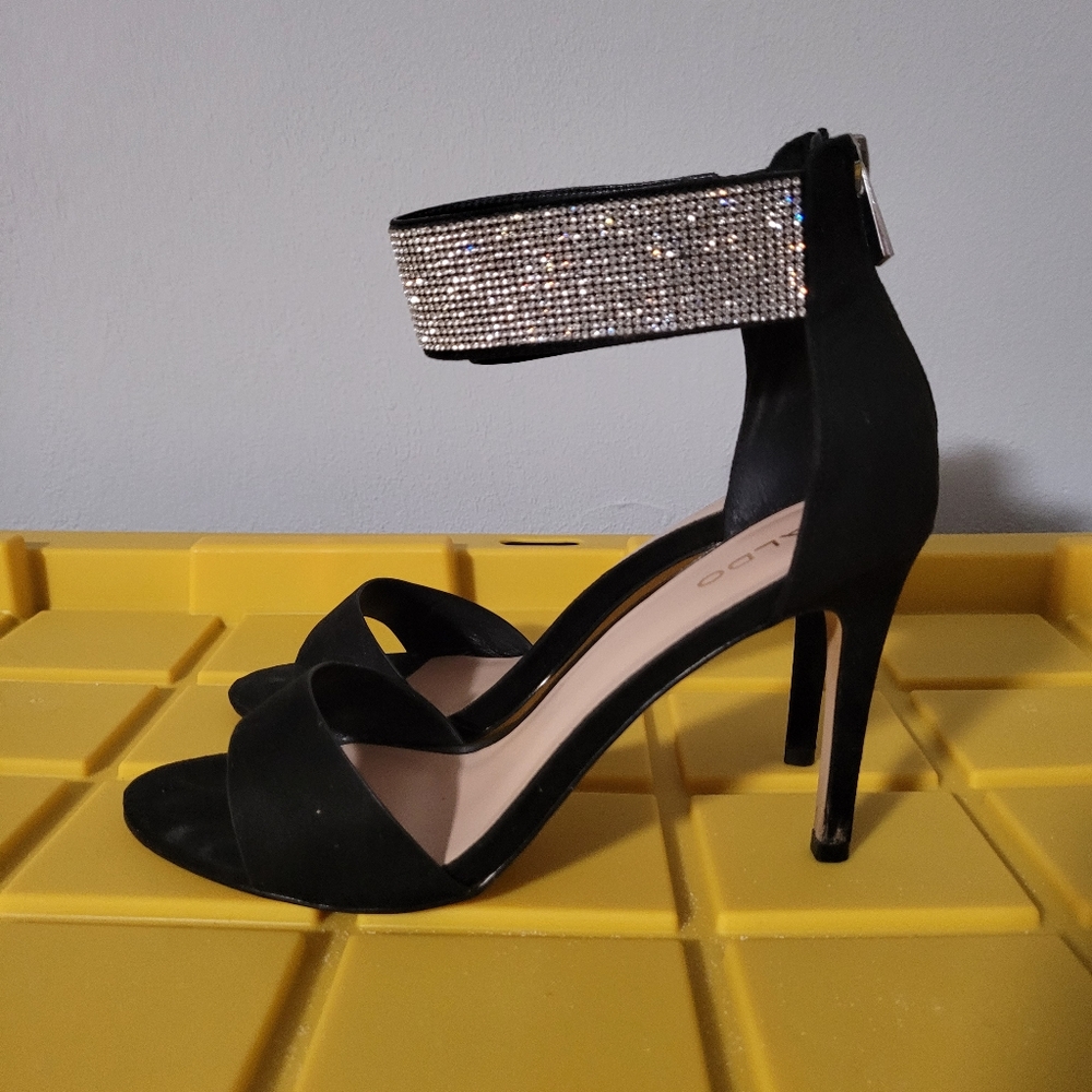 ALDO Rhinestone Thick Strap Size 9 - Picture 4 of 7